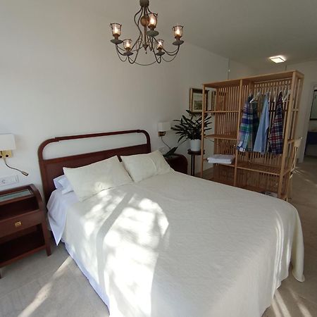 Habitaciones En Casa Miguel Caleta De Velez Esterno foto