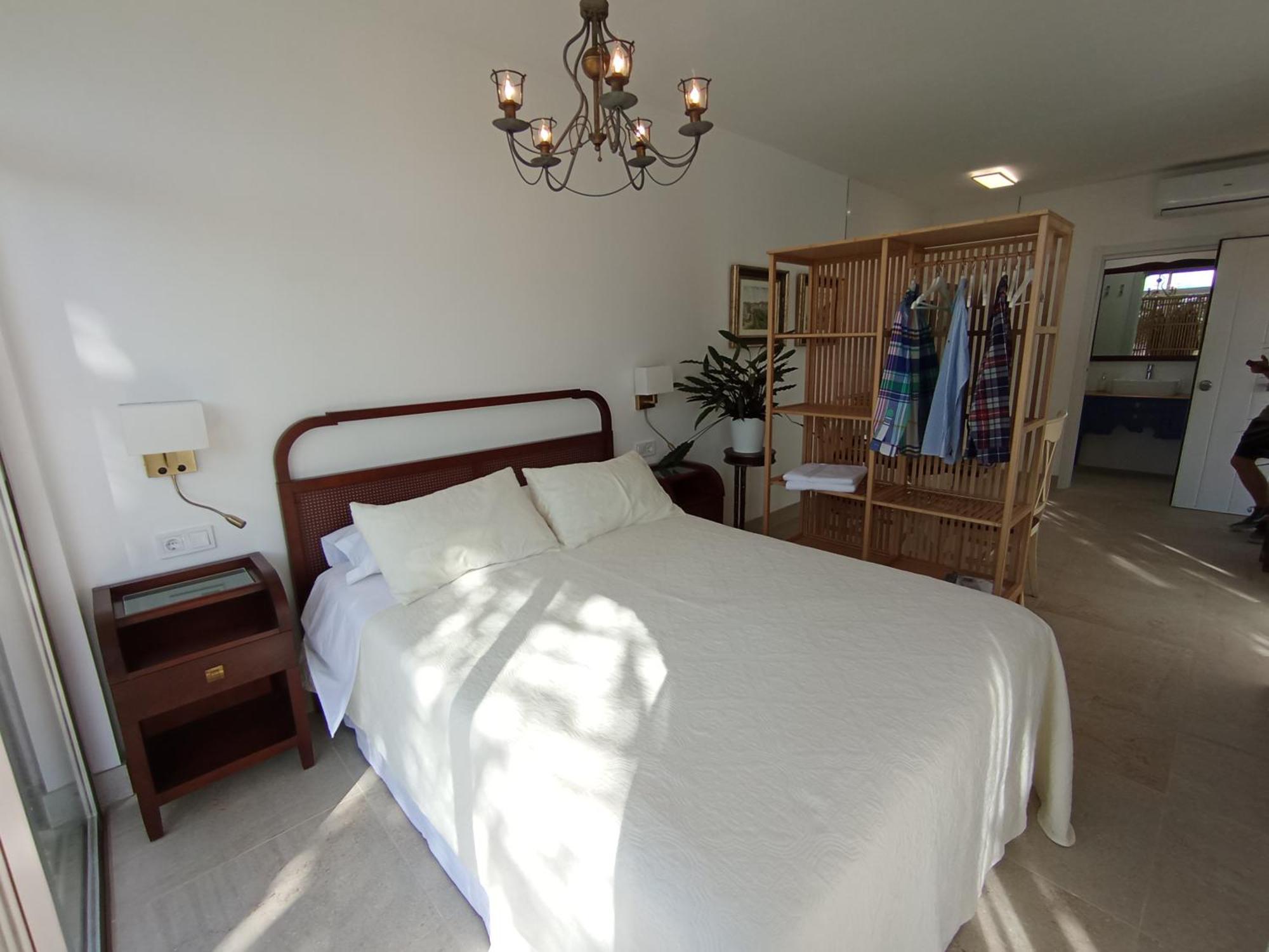 Habitaciones En Casa Miguel Caleta De Velez Esterno foto
